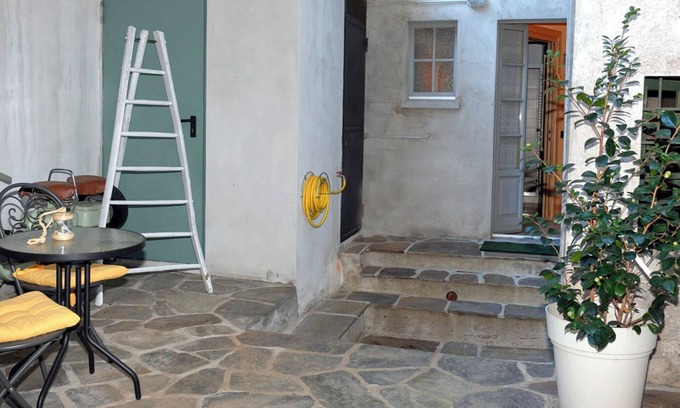Cannobio Apartment | Charming 2-Bedroom Apartment with Courtyard in Cannobio