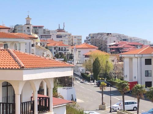 Sveti Vlas Apartment | Sea View 2-Bedroom Apartment in Sveti Vlas with Balconies