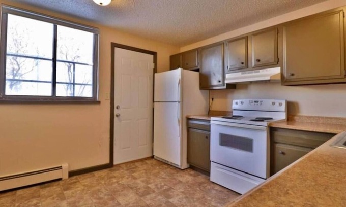 Sioux Falls Apartment | Exceptional 2-Bedroom Apartment Near MN and 41st St.