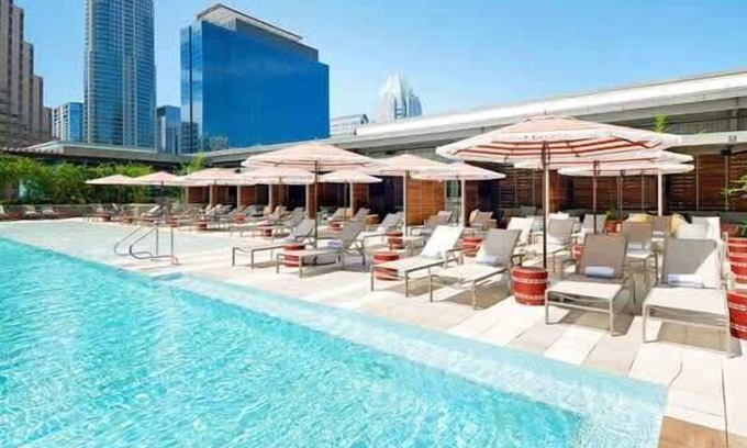 Downtown Austin Apartment | 2 Bedroom Austin Apartment with Awesome Views!