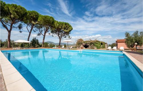 Campiglia Marittima House | Pet-Friendly 2 Bedroom Getaway in Casalappi with Pool