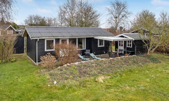 Bog By House | Discover Comfort on Bogø Island: Pet-Friendly Vacation Home