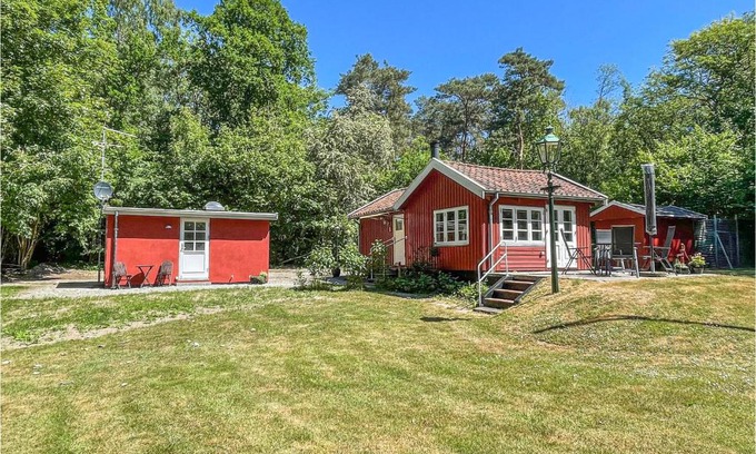 Ronne House | Cozy Rønne Home with Wifi, Perfect for Families