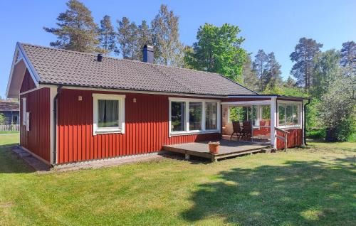Slakmore Strand House | Cozy Retreat in Rockneby with High-Speed Ethernet Access