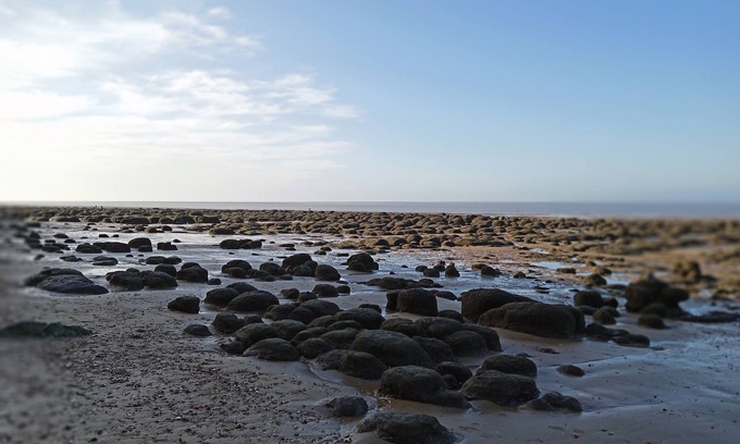 Heacham House | Cozy 2 Bedroom Caravan at Heacham Beach with Decking