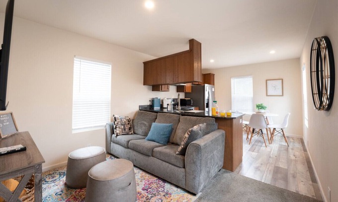 San Luis Obispo House | Inviting 2-Bedroom Coastal Retreat in San Luis Obispo