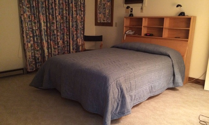 Quechee Condo | Guest Rated 9.8: Cozy 2 Bedroom Condo in Quechee, VT