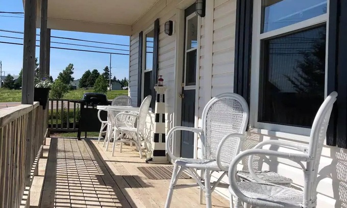 York Cottage | Discover WestPoint Light House Cottage in Stanhope