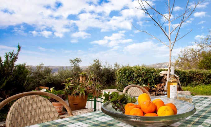 Patsos Cottage | Cozy 2-Bedroom Cottage with Scenic Mountain Views