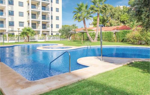 Coveta Fuma Apartment | Elegant El Campello Apartment with Wifi & Pool Access