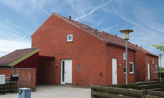 Thyboron House | Cozy 2 Bedroom Retreat with Ocean View in Thyborøn