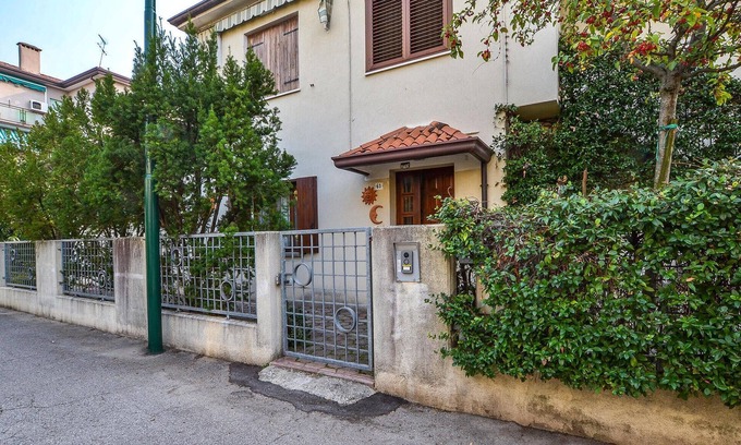 Mestre House | Discover a Cozy Vacation Home Near Venice with Spa Access