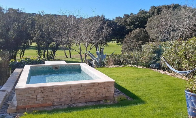 Garrigues House | Spacious 2-Bedroom Retreat with Pool and Spa in NIMES