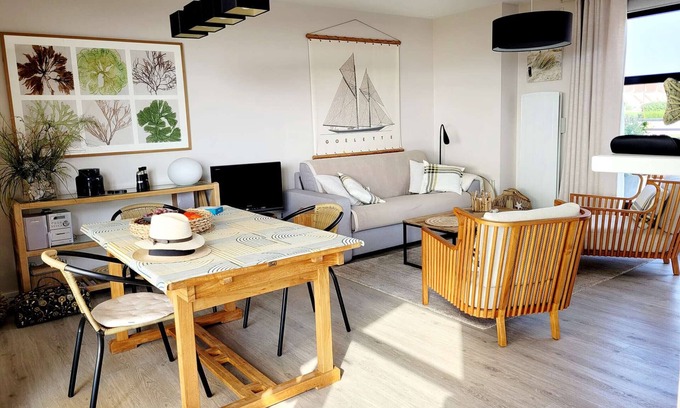 Wimereux House | 2-Bedroom Duplex with 2 Terraces and Parking in Wimereux