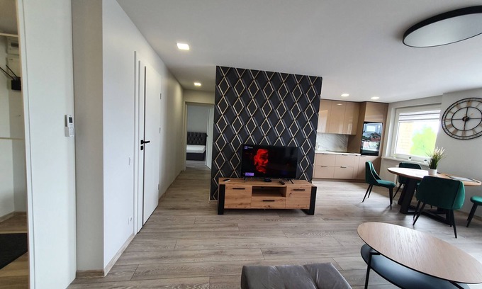 Siauliai City Center Apartment | Modern 2-Bedroom Flat in the Heart of Šiauliai