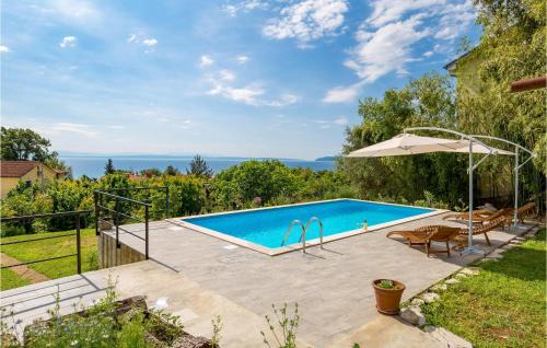 Ika Apartment | Family-Friendly 2 Bedroom Apartment with Pool in Lovran