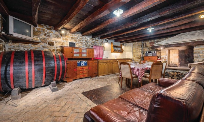 Marcenegla House | Family-Friendly 2 Bedroom Retreat in Marcenagla