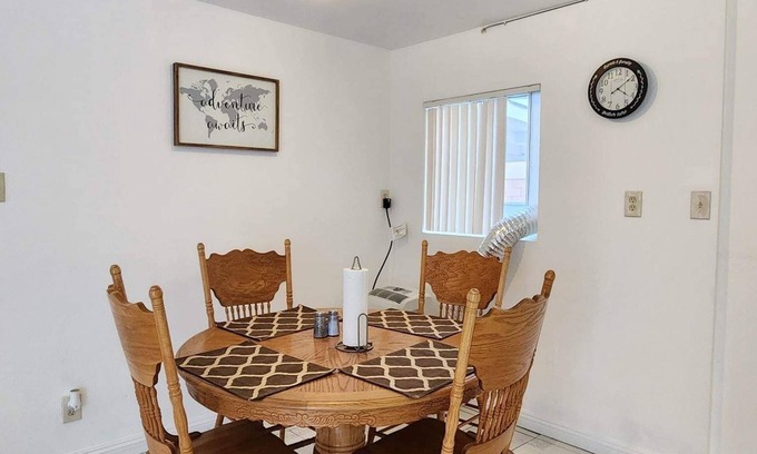 Midway City House | Family-Friendly 2 Bedroom Home Steps from Disney Land