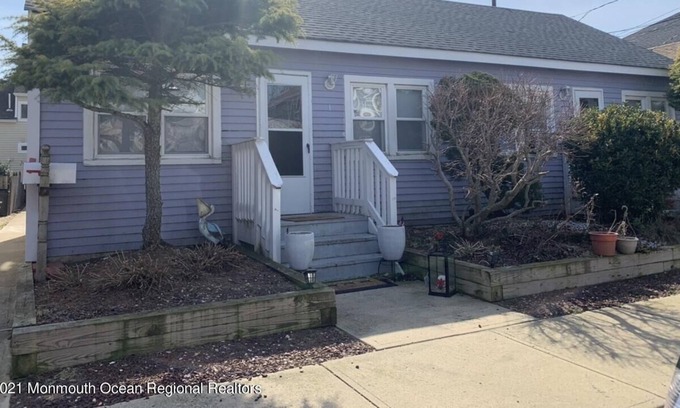 Ortley Beach Cottage | Family-Friendly 2 Bedroom Retreat in Seaside Park