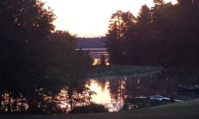 Hayward Cabin | Family Fishing Retreat: 2 Bedroom Lakeside Cabin in Hayward