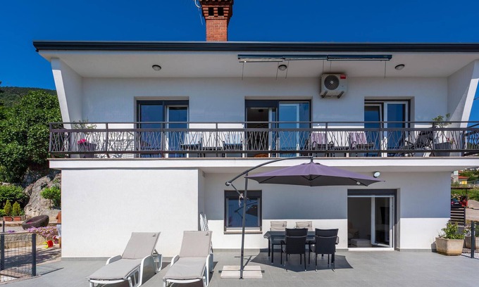 Rukavac Apartment | 2 bedroom lovely apartment in Rukavac