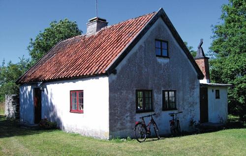 Farosund House | Cozy 2 Bedroom Home in Frsund - Family and Pet Friendly