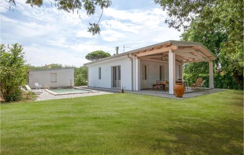 Orentano House | Welcoming Home in Orentano with Free WiFi & Child Friendly