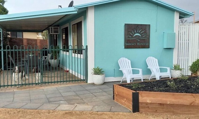 Barmera House | Pet-Friendly 2-Bedroom Cottage Next to the Scenic Lake