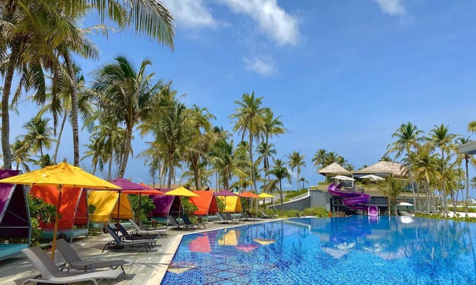 Farukolhufushi Island Hotel | Indulge in an Overwater Pool Villa at Hard Rock Maldives