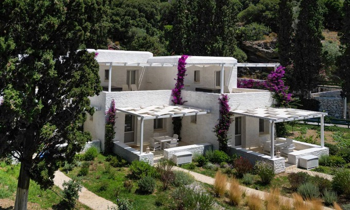 Steniai House | Votsalo Seaside House: Oceanfront Retreat with Pool & Spa