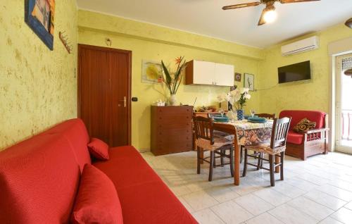 Sant'Anna Apartment | Relaxing 2 Bedroom Apartment in Mascali for Families & Pets