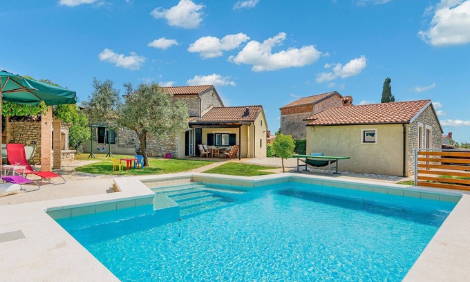 Sarici House | Elegant 2 Bedroom Retreat in Sarici with Private Pool