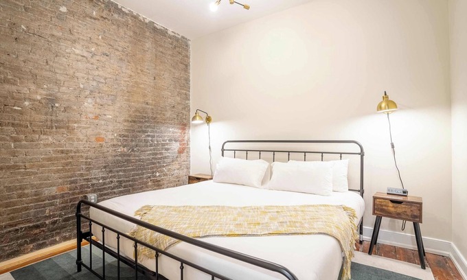 Frankfort Hotel | Family-Friendly Stay at The St. Clair - Suite #301