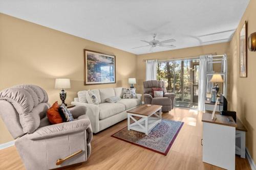 Pawleys Island Villa | Indulge in Elegance at True Blue Resort Villa - 4 Stars