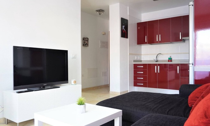 Puerto de Guimar Apartment | Exceptional South Coast Apartment with Pool and Spa Access