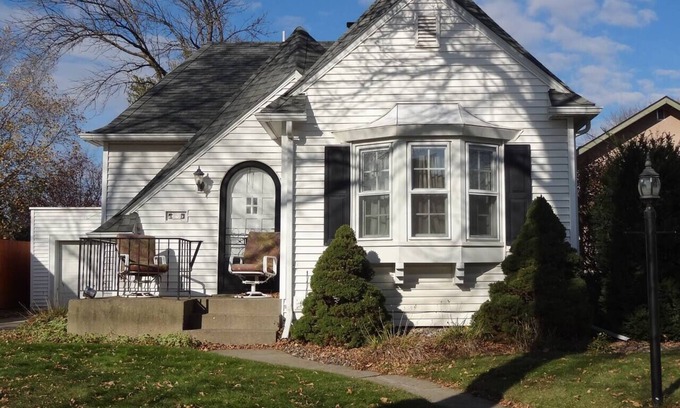 Kutzky Park House | Top-Rated St. Mary’s Retreat with Family-Friendly Amenities
