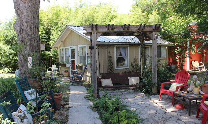 Martindale House | Ideal Getaway: Steps from Historic Downtown Martindale