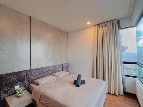 Shah Alam Apartment | Family-Friendly 2BR Retreat with Pool Near Theme Park