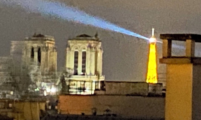 4th Arrondissement Apartment | Top Floor 2BR/2BA with Notre Dame & Eiffel Tower Views