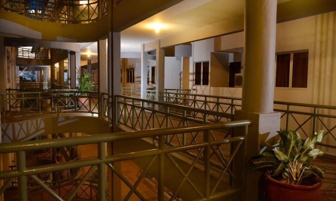 Kuala Teriang Apartment | Cozy 2 BR Apartment with Mountain and Ocean Views