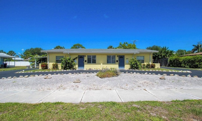 Golden Beach House | Exclusive Beach Access at Luna Sea - Family-Friendly Amenities