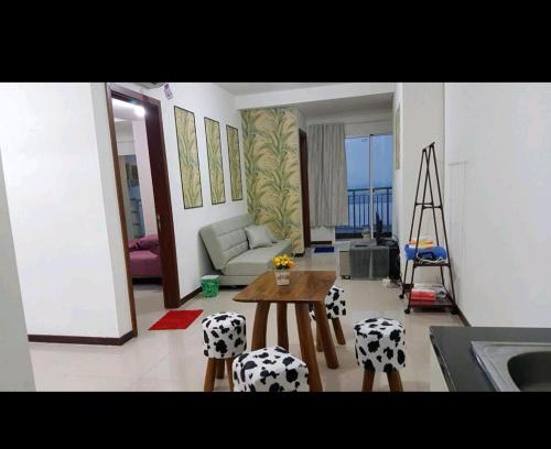 Pluit Apartment | Relaxing Apartments in Indonesia with Pool and Family Amenities