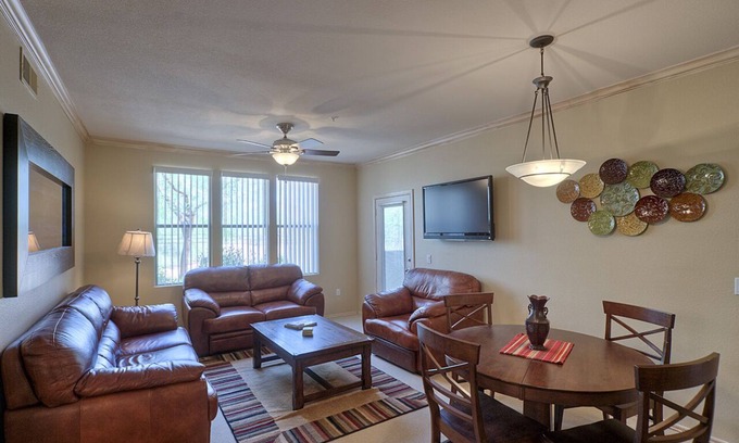 North Scottsdale Condo | Relaxing 2 BR Oasis with Pool, Spa & Gourmet Kitchen