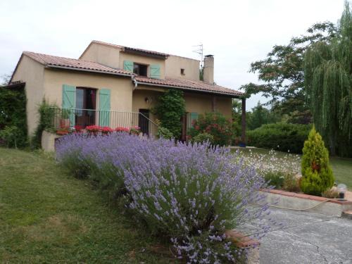 Lapeyrouse-Fossat House | Oceanfront Villa with Pool and Breakfast, Rated 9/10