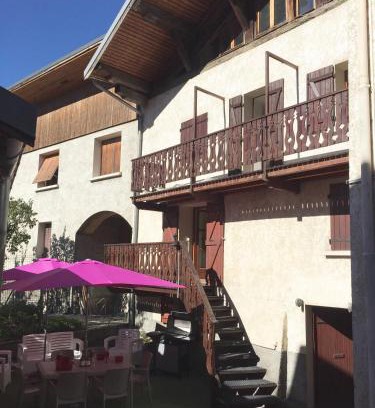 Seez Apartment | Discover 2 Chemin des Epinois: Rated 9.3, Family-Friendly Stay