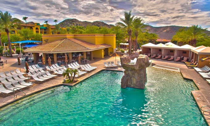 North Mountain Hotel | Inviting 2 Connecting Suites with Pool and Spa Access