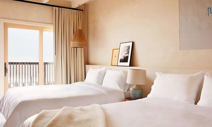 Montauk Hotel | Comfortable Double Queen Rooms at Marram Hotel