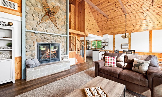 Hayward House | Cozy Waterfront Cabins with Epic Game Room & Ocean View