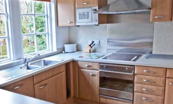 Buckden Cottage | Pet Friendly Retreat at 2 Dalegarth with Beautiful Garden