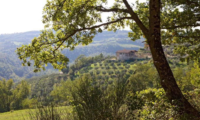 Gualdo Cattaneo Apartment | Idyllic Hilltop Villa with Private Pool and Ocean Views